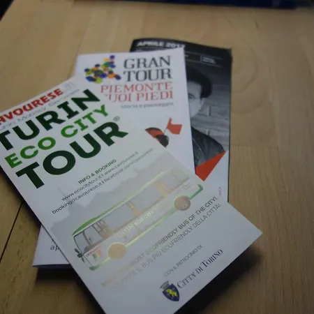 Bilocale Con Tanta Cultura Turin