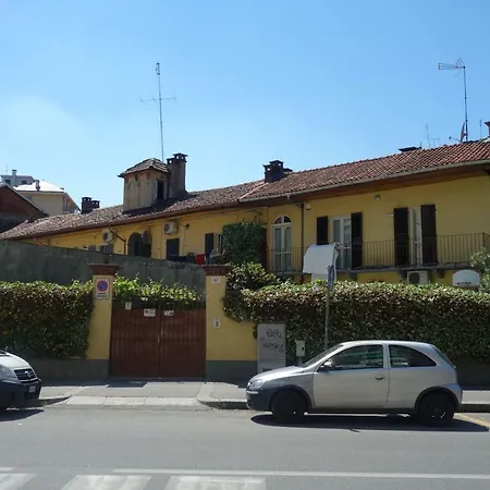 Apartment Bilocale Con Tanta Cultura Turin